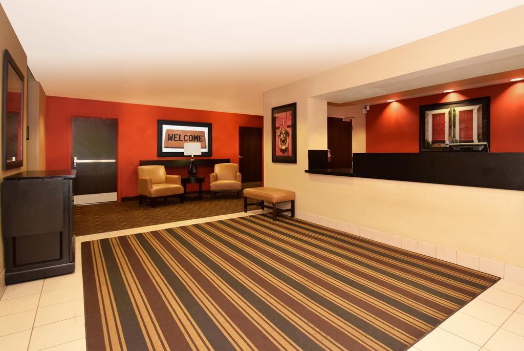 Sonesta Simply Suites Lafayette Airport Exterior photo